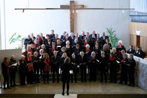 der gemeinsame Chor der Gemeinden Dietrich-Bonhoeffer, Oswald-Wolfbusch und Stephanus