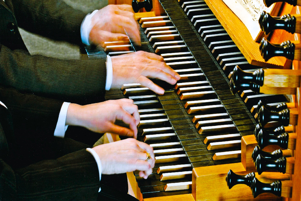 Das "Stuttgarter Orgel-Duo": Andrea-Ulrike Schneller und Hans-Rudolf Krüger